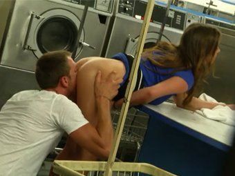Sexo dentro da lavanderia