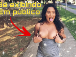 Mineira Safada se exibe em público na rua com um plug enfiado no cuzinho em vídeo de exibicionismo sacana