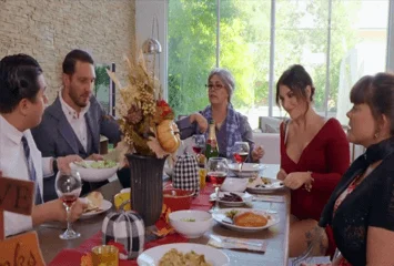 Depois do Almoço é Hora de Comer a Vizinha Gostosa 