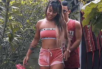 Lolah Vibe novinha carioca fodeu e mamou no parque público